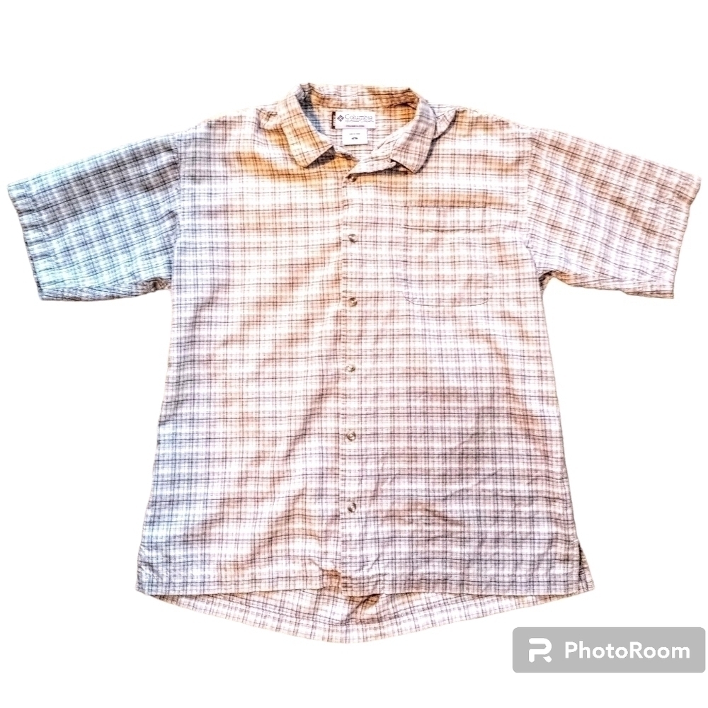 Columbia plaid button short sleeves shirt